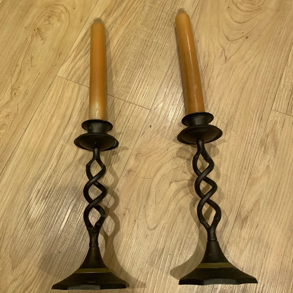 2 Piece Metal Candle Holder Set